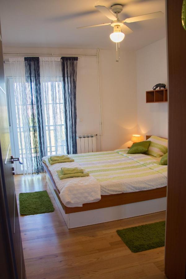 Apartment Dino Selce Exteriör bild